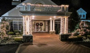 2016 Riviera Holiday Decorations